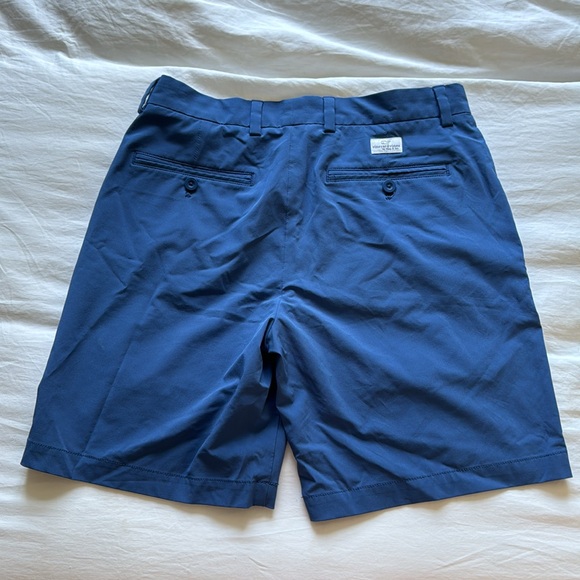 Vineyard Vines Performance Breaker Shorts - Picture 4 of 5